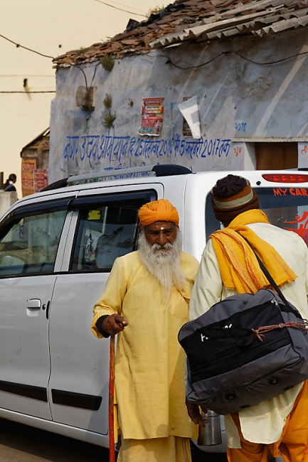 Sur la route d'Orchha-084